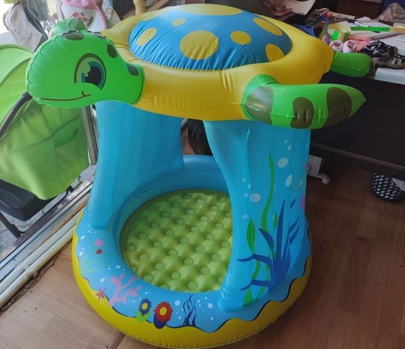 Бассейн до 3лет.