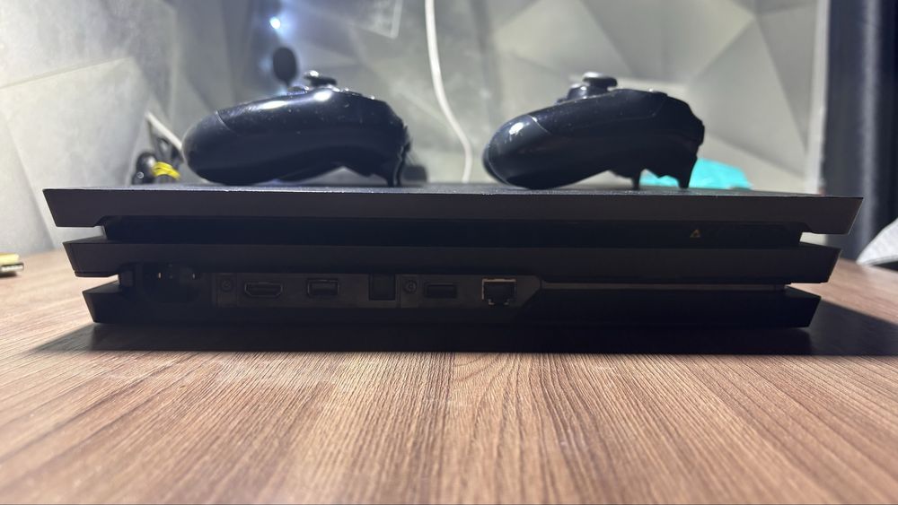 playstation 4 pro 1TB