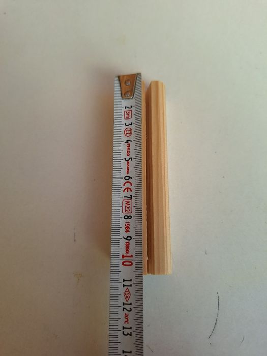 Дървени поставки за снимки,визитки,картички