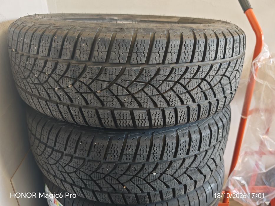 2 бр. Зимни гуми Goodyear UltraGrip Performance 205/60 R16 XL – DOT 0119