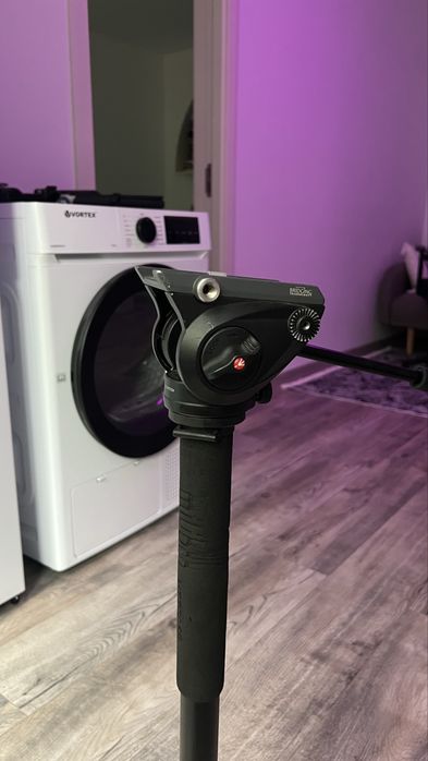 Monopied video Miliboo MTT705 + cap Manfrotto MVH502AH Fluid