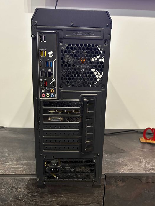 Геймърски компютър (RGB) - Ryzen 7 2700X + GTX 1070