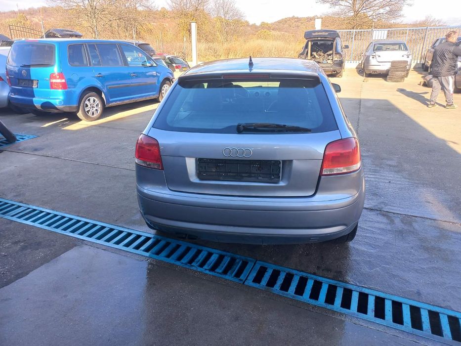 Audi A3 на части