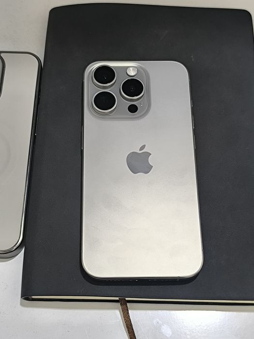 iPhone 15 pro 256 Ideal yengi natural