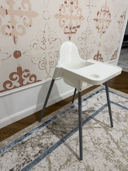 Столик для кормления IKEA