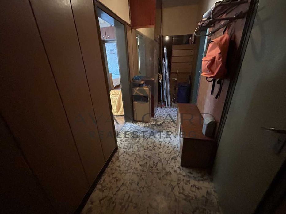 Продава се Тристаен апартамент в Пловдив, Христо Смирненски - 64 кв.м за 1360 €/кв.м - Снимка #7