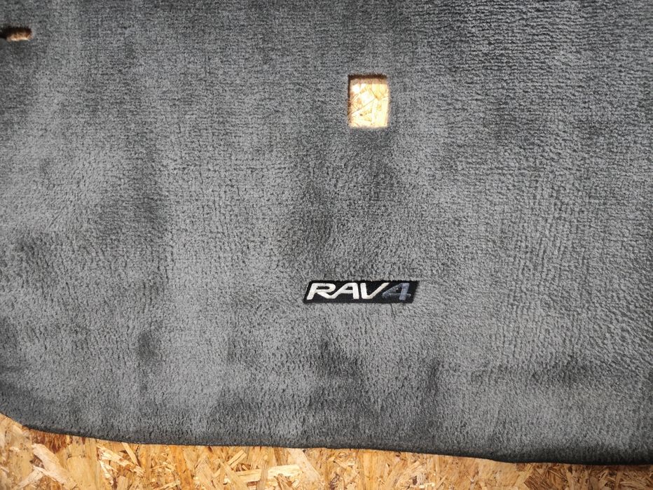 Багажный коврик РАВ 4 -2