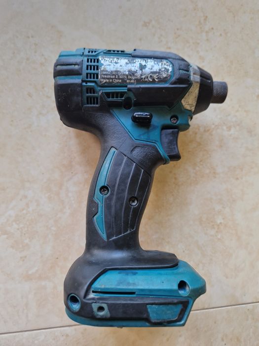 Makita DTD 152 - masina de insurubat