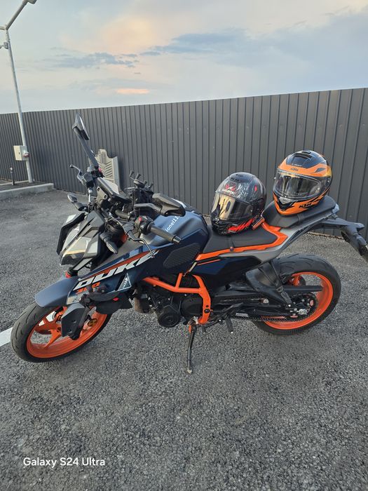 KTM Duke 390 2024