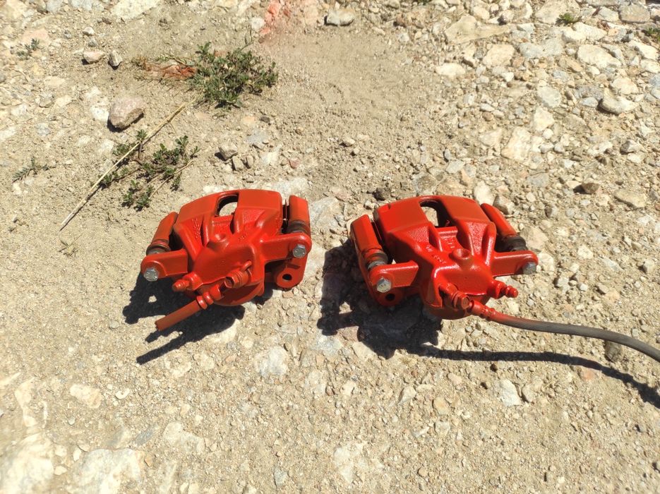 Предни спирачни апарати Нисан микра,ноут