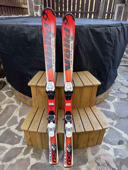Skiuri Volkl 120, clapari tehnica 37, bete, casca