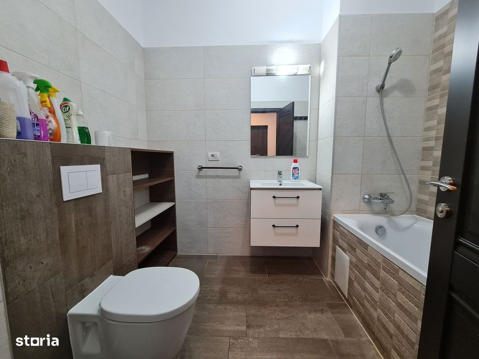 Inchiriez ap. 2 camere ADORA PARK LUX, Decomandat, Smart Tv Parcare!