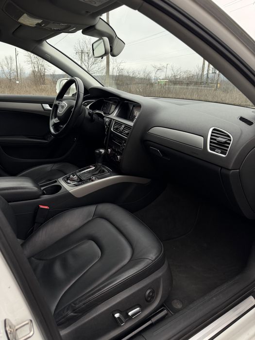 Audi A4 B8.5 2.0 TDI 2015/Scaune piele/Euro 6/ Distronic/ Line Assist