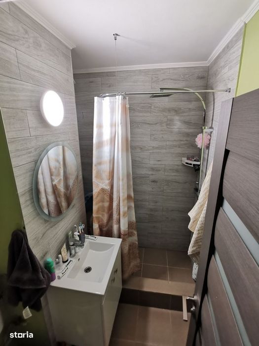Garsonieră renovată, complet utilată,confort I — fotografia 3
