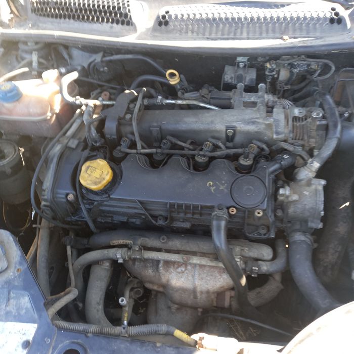 Dezmembrez fiat bravo 2008