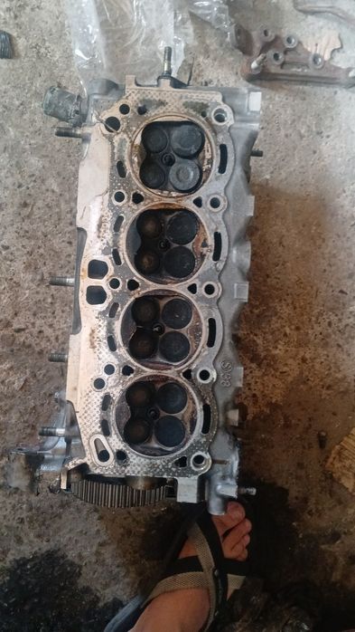 Тайота карина е галовка