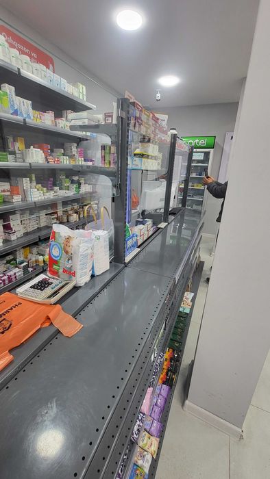 Dorixonalar uchun savdo stellajlari | Торговые стеллажи для аптеки