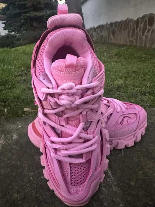 Balenciaga Track Pink