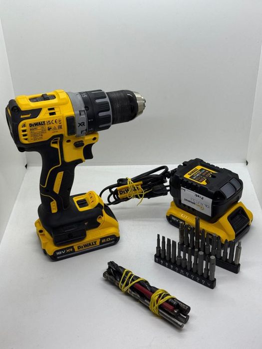 Masina compacta de gaurit si insurubat DeWALT DCD791D2 -A-