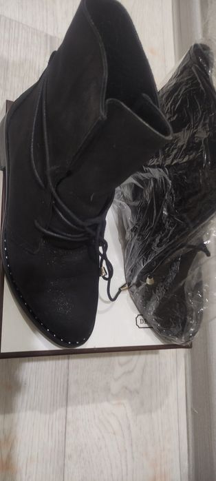 Продам демисезонные бательоны