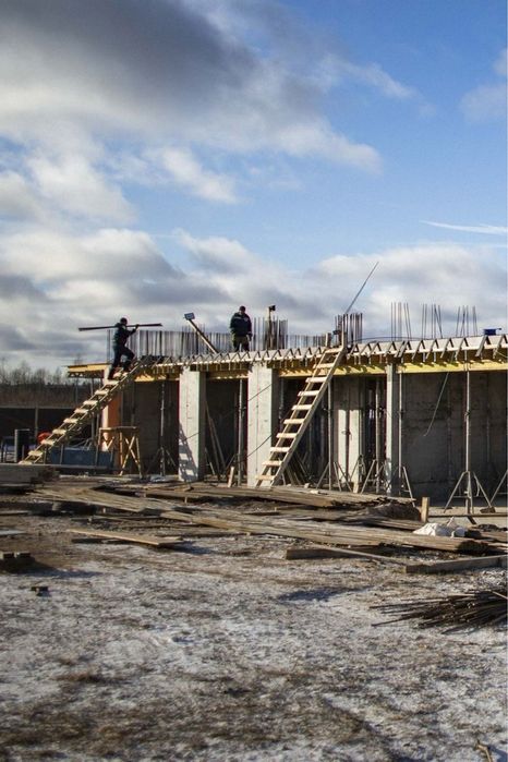 Бригада стройтелей