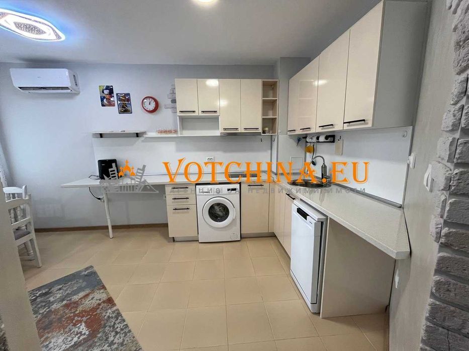 Продава се Двустаен апартамент в к.к. Слънчев бряг - 60 кв.м за 706 €/кв.м - Снимка #2