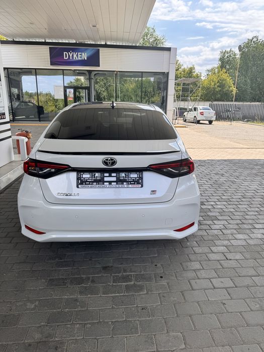 Тойота Королла Toyota Corolla