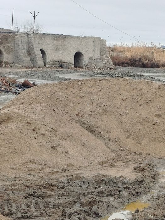 Гишт заводи сотилади