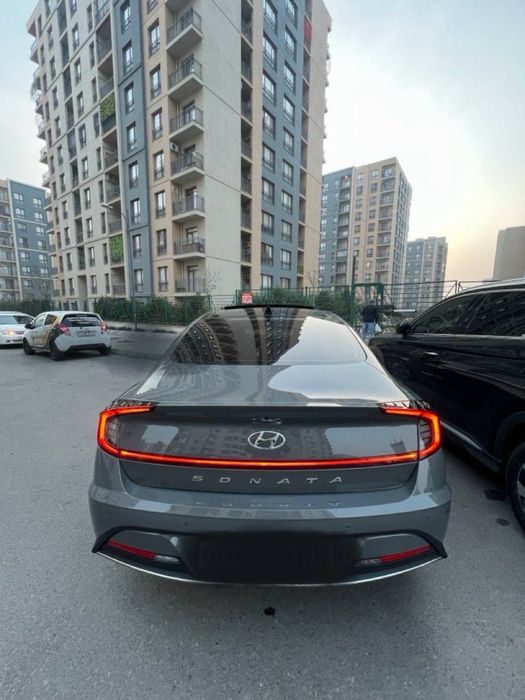 hyundai sonata 2l ful 59000 prabeg