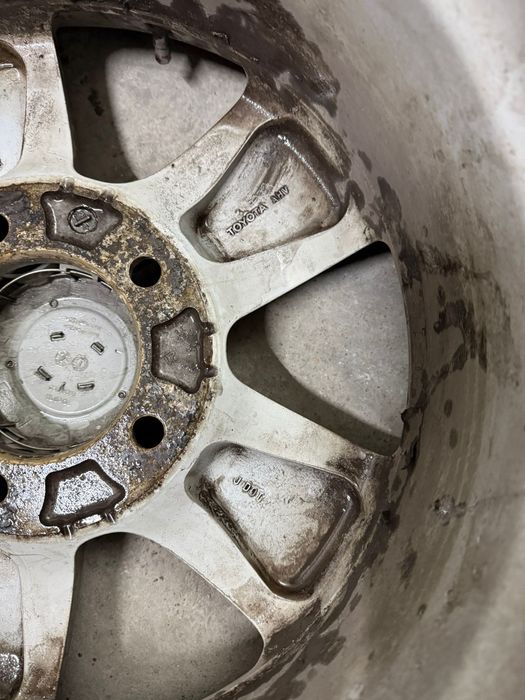 Зимние шины с дисками отбалансированные R 18