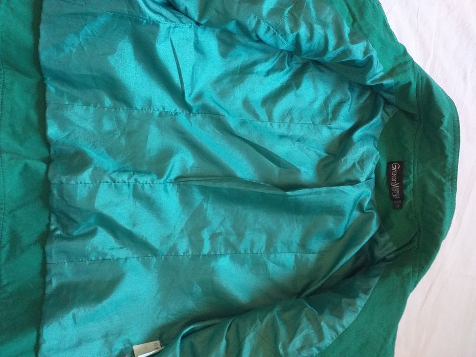 Леко пролетно яке Размер 10/11 год.