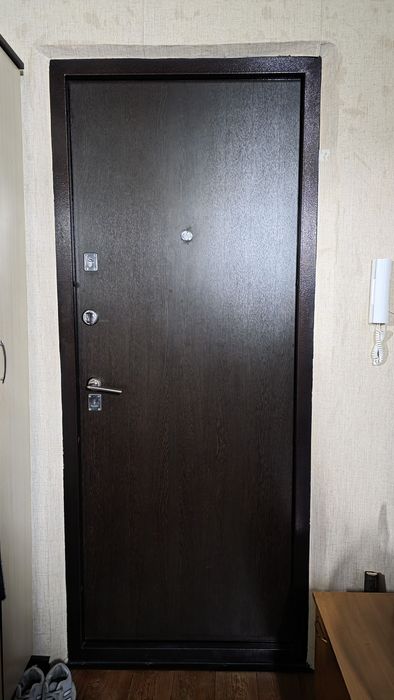 Продам 4 комнатую квартиру