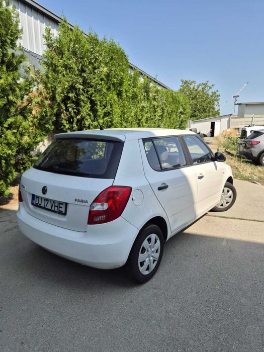 Skoda Fabia 2013 benzina, aer conditionat, inchidere centralizata