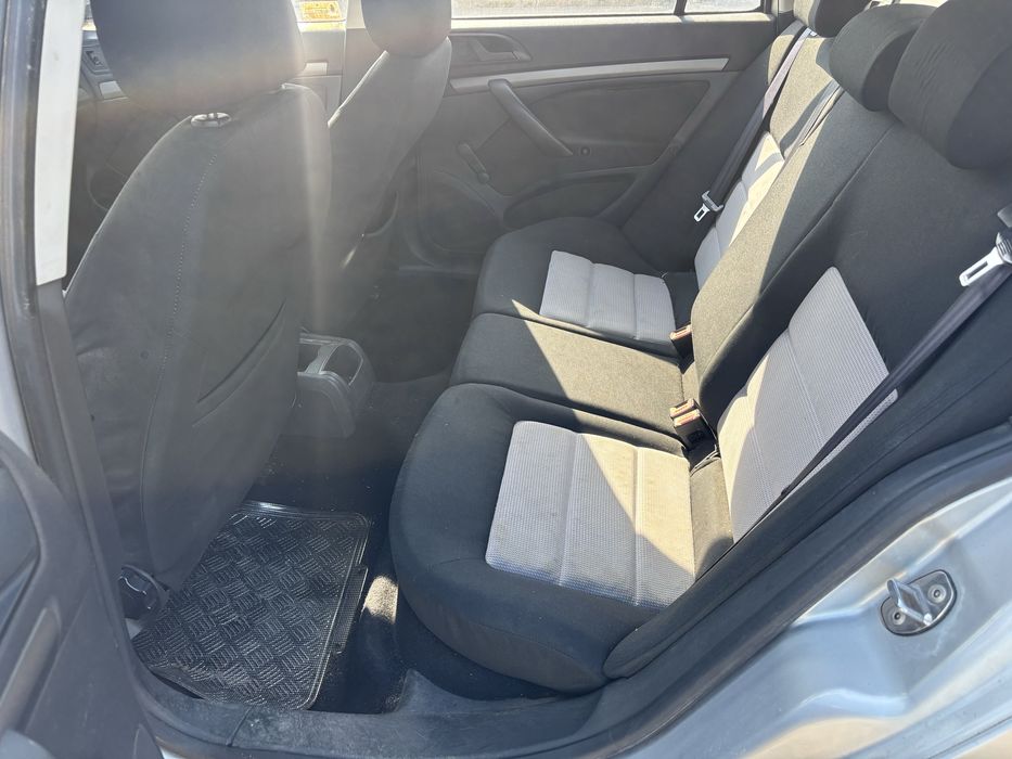 Skoda Octavia Шкода Октавия на Части 1,9ТДИ BXE 1.9 TDI 105 к.с. 5 степенна ск кутия!