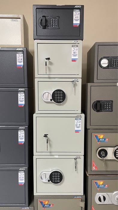 Продам сейфы для офиса, дома