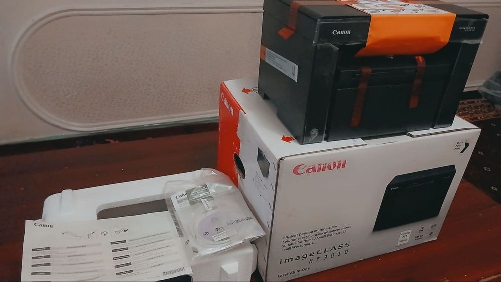 Canon MF3010 3в1 принтер