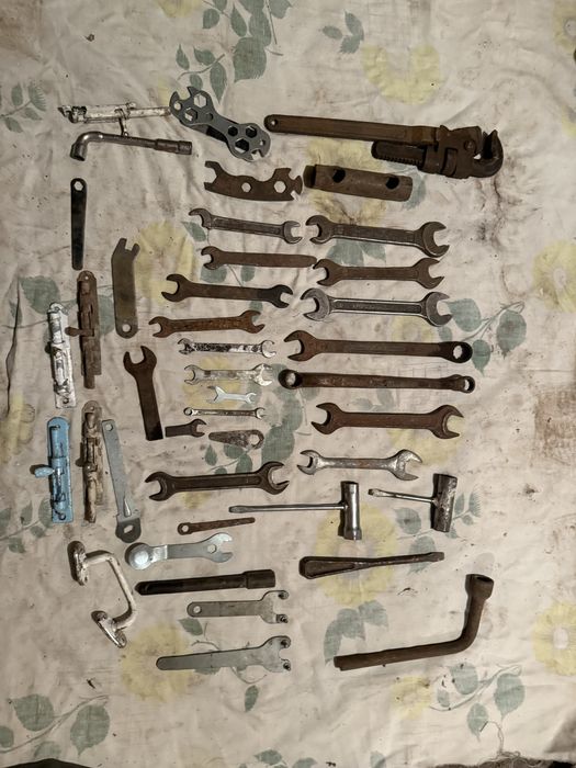 продам советские ключи .