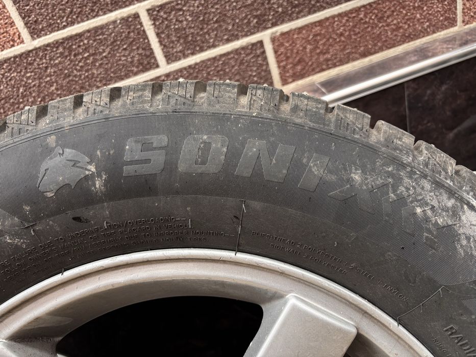 Продаются колеса от нивы.