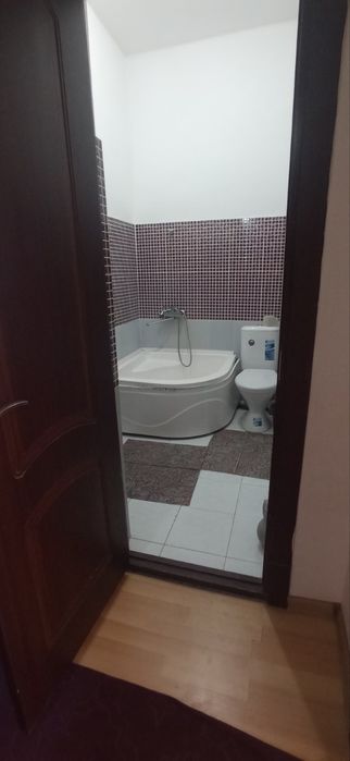 Koʻna hamkorbank roʻparasinda kv