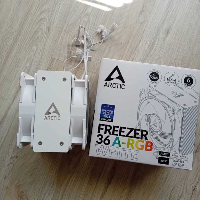 Arctic Freezer 36 A-rgb White