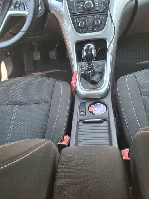 Opel Astra J 1.4 turbo gpl de fabrica