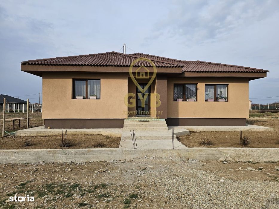Casă nouă, moderna, complet mobilată, în Alparea