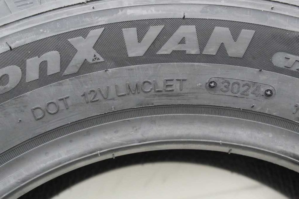 Anvelope noi 175/70R14C Triangle, All Season