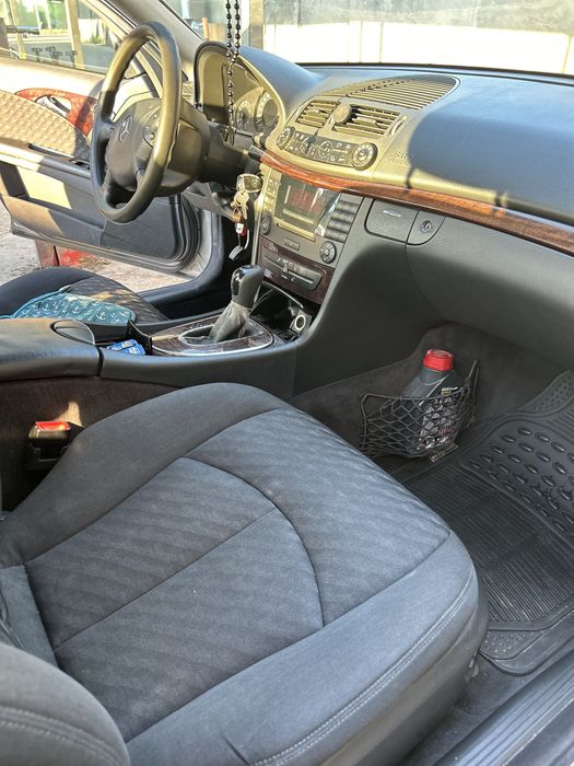 MERCEDES-BENZ E-Class 2003 — imagine 4