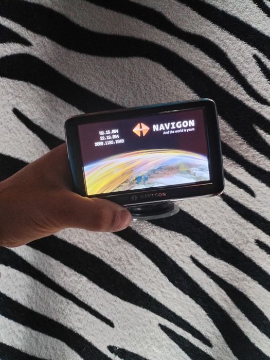 Vând navigație perfect funcțională