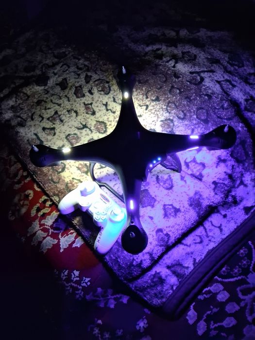 4-quadcopter-drona SJRC 7,4V 2500mA..cititi !