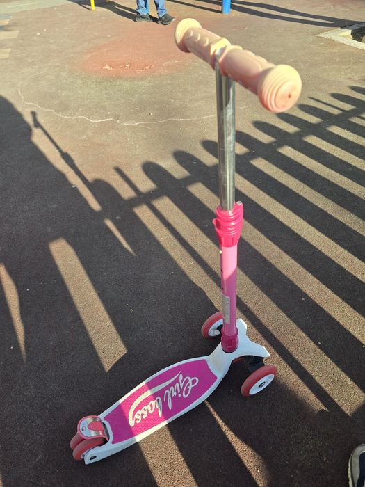 Trotineta copii păna in 8 ani