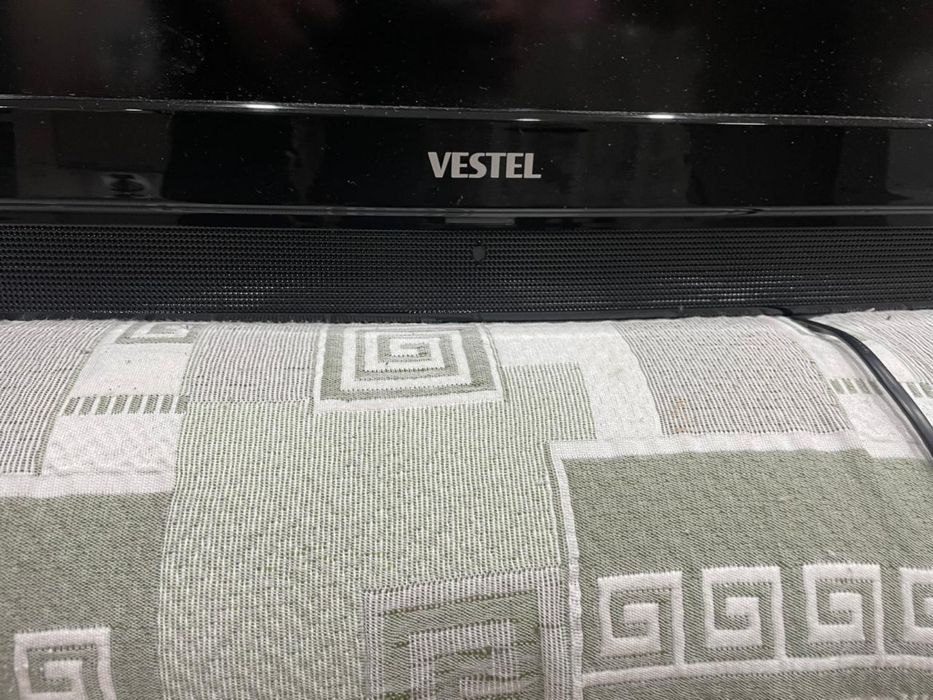 Продам телевизор