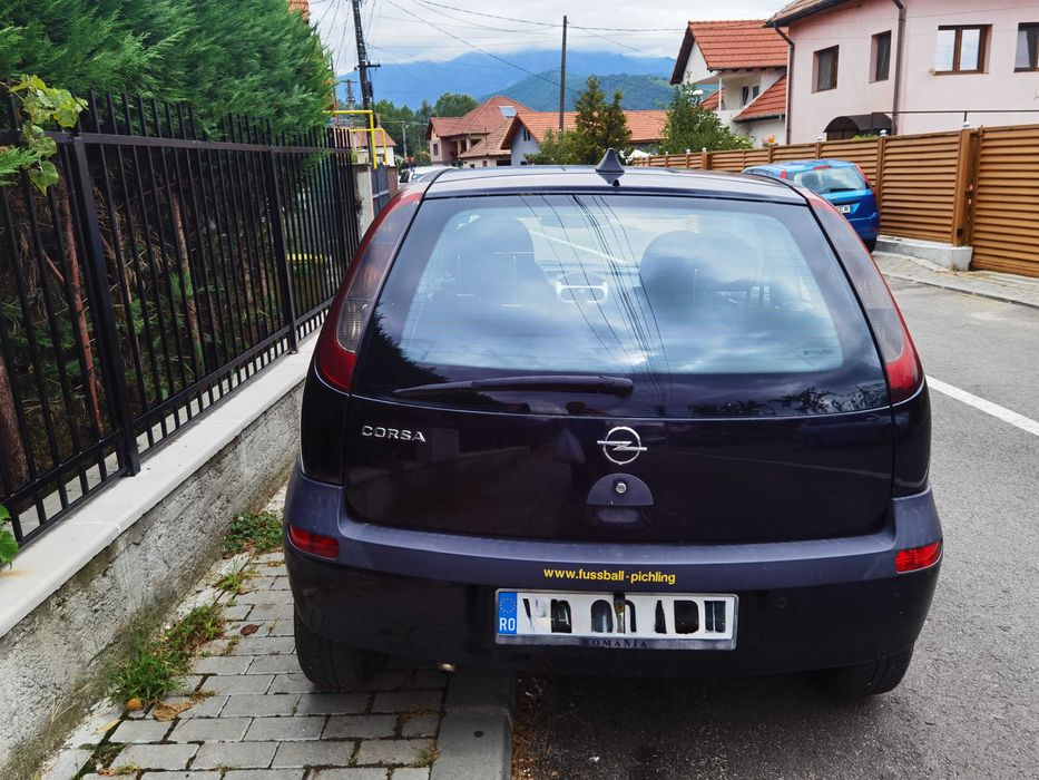 Opel corsa c 2003 1.0