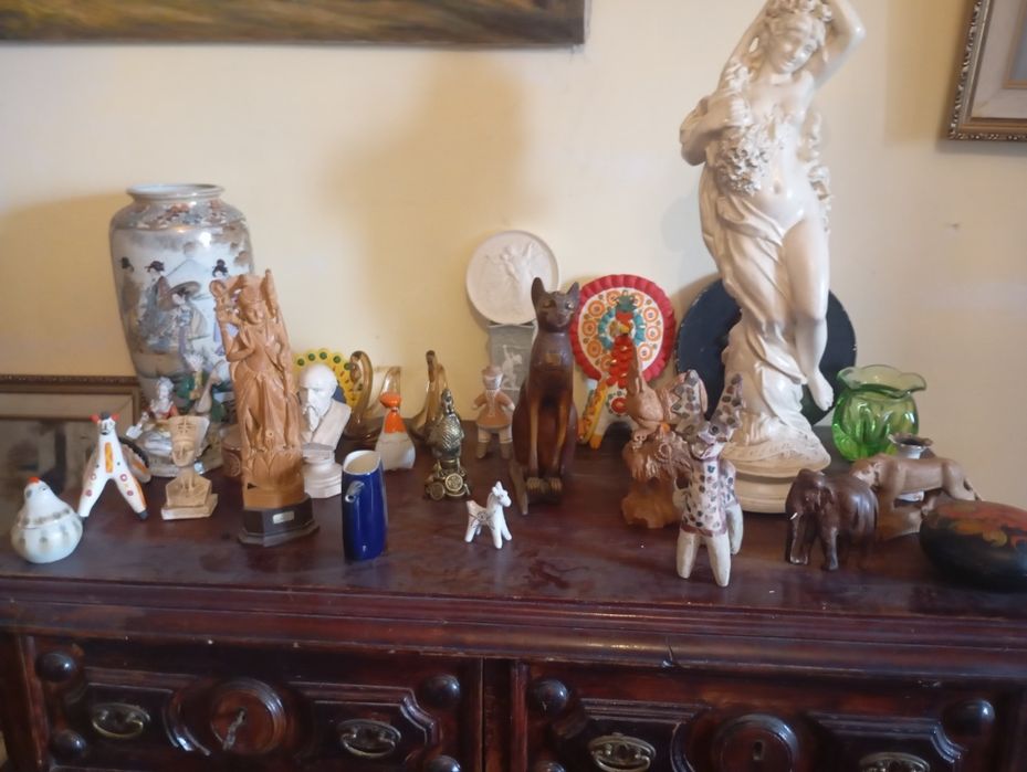 Антиквариат мебель